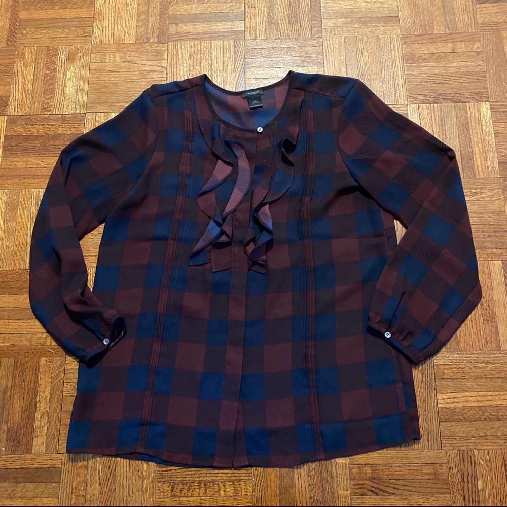 Ann Taylor navy/maroon button up